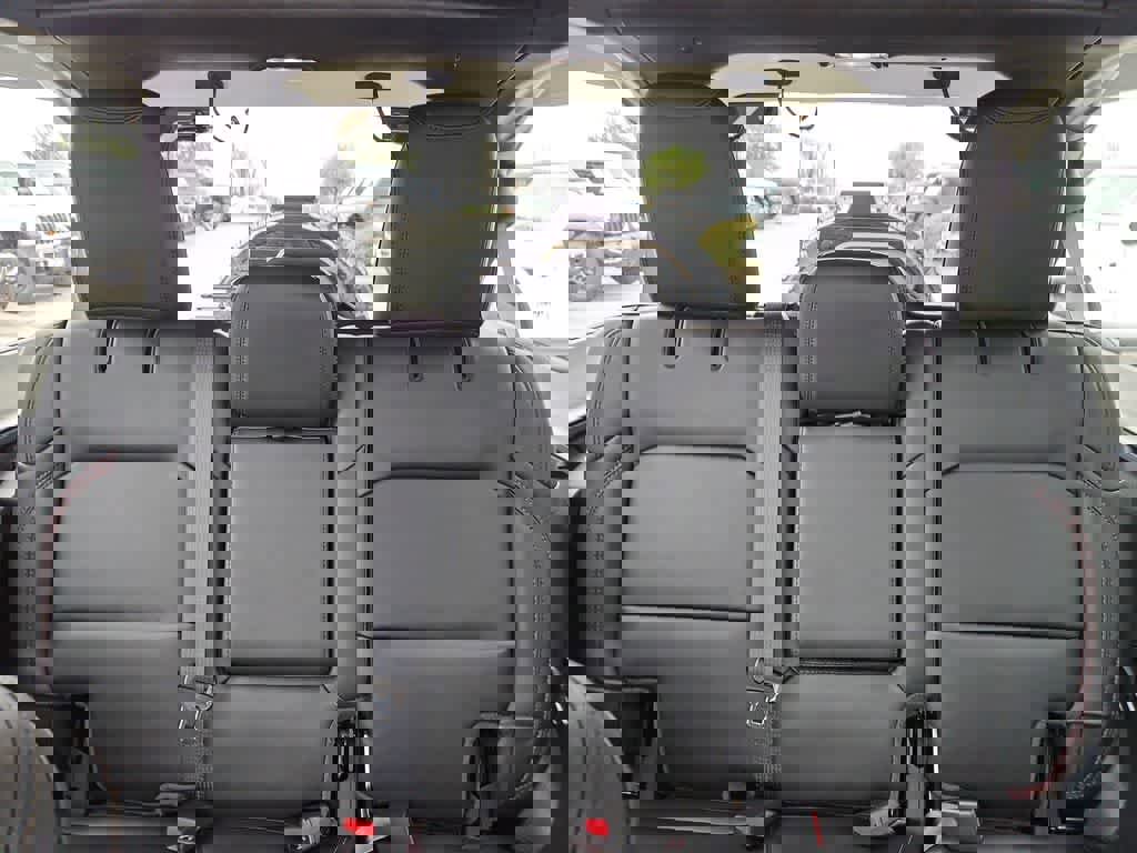 New 2026 Jeep Wrangler Unlimited Rubicon 392 image 13