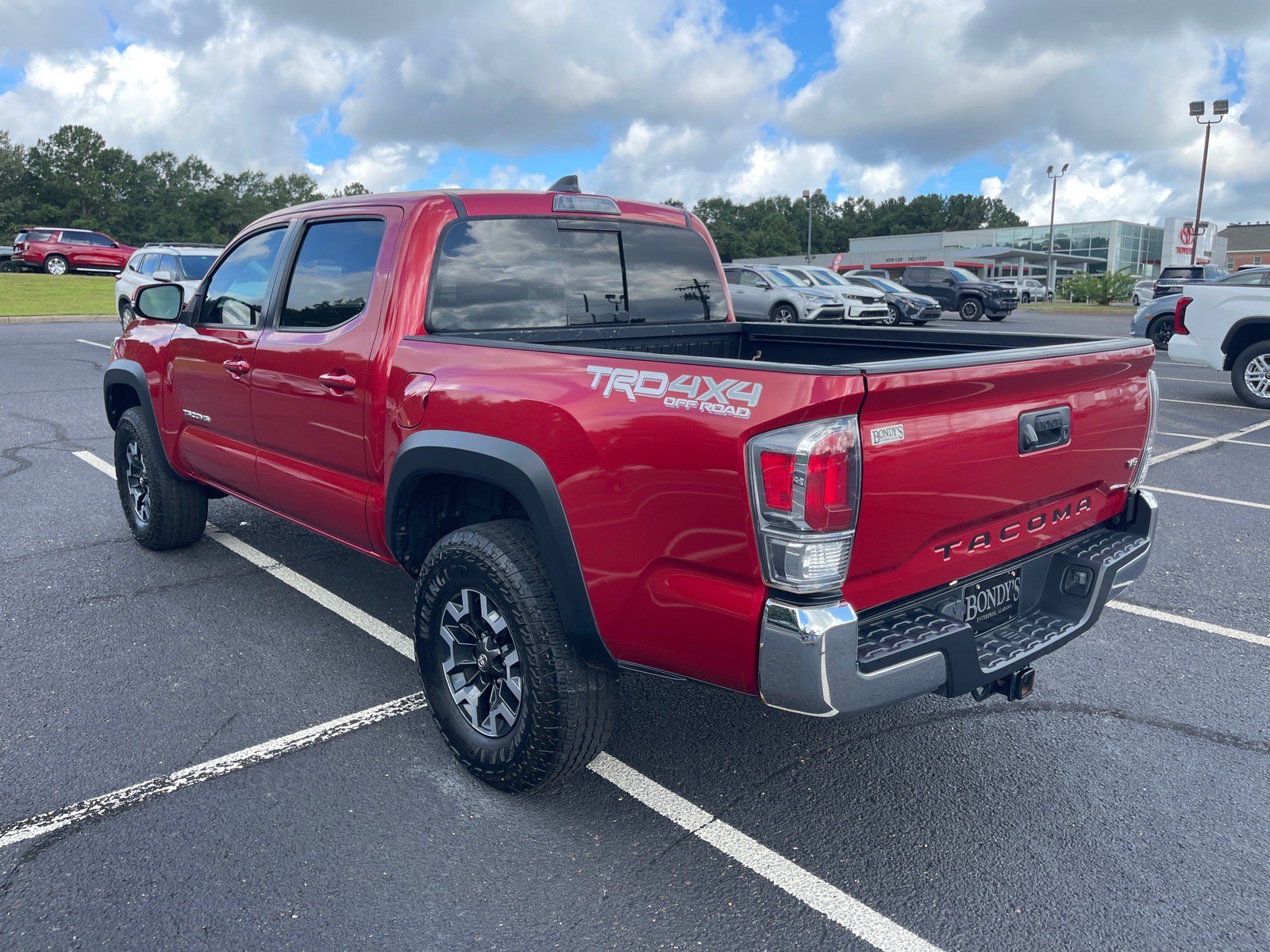 Used 2023 Toyota Tacoma TRD Off-Road AWD/4WD image 14