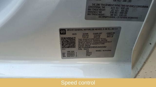 Used 2025 GMC Sierra 1500 SLT AWD/4WD image 32