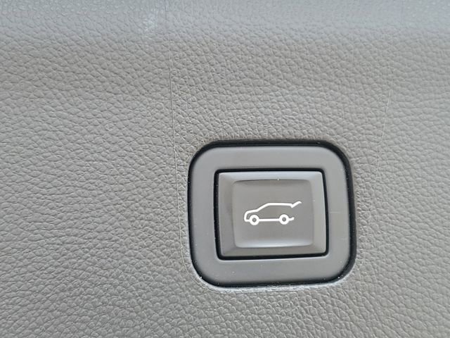 Certified 2023 Buick Enclave Essence FWD image 29