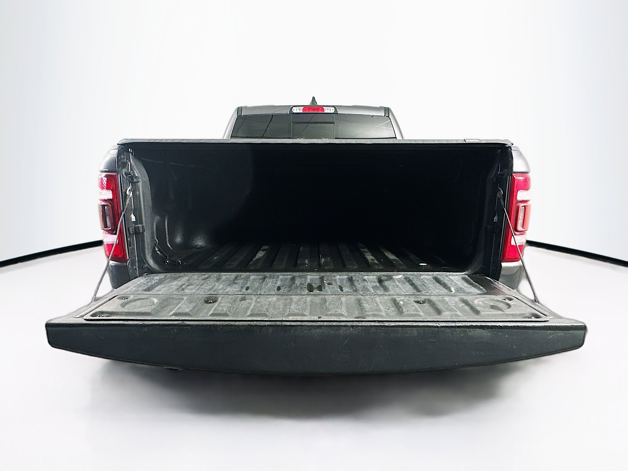 Used 2020 RAM 1500 Laramie image 28