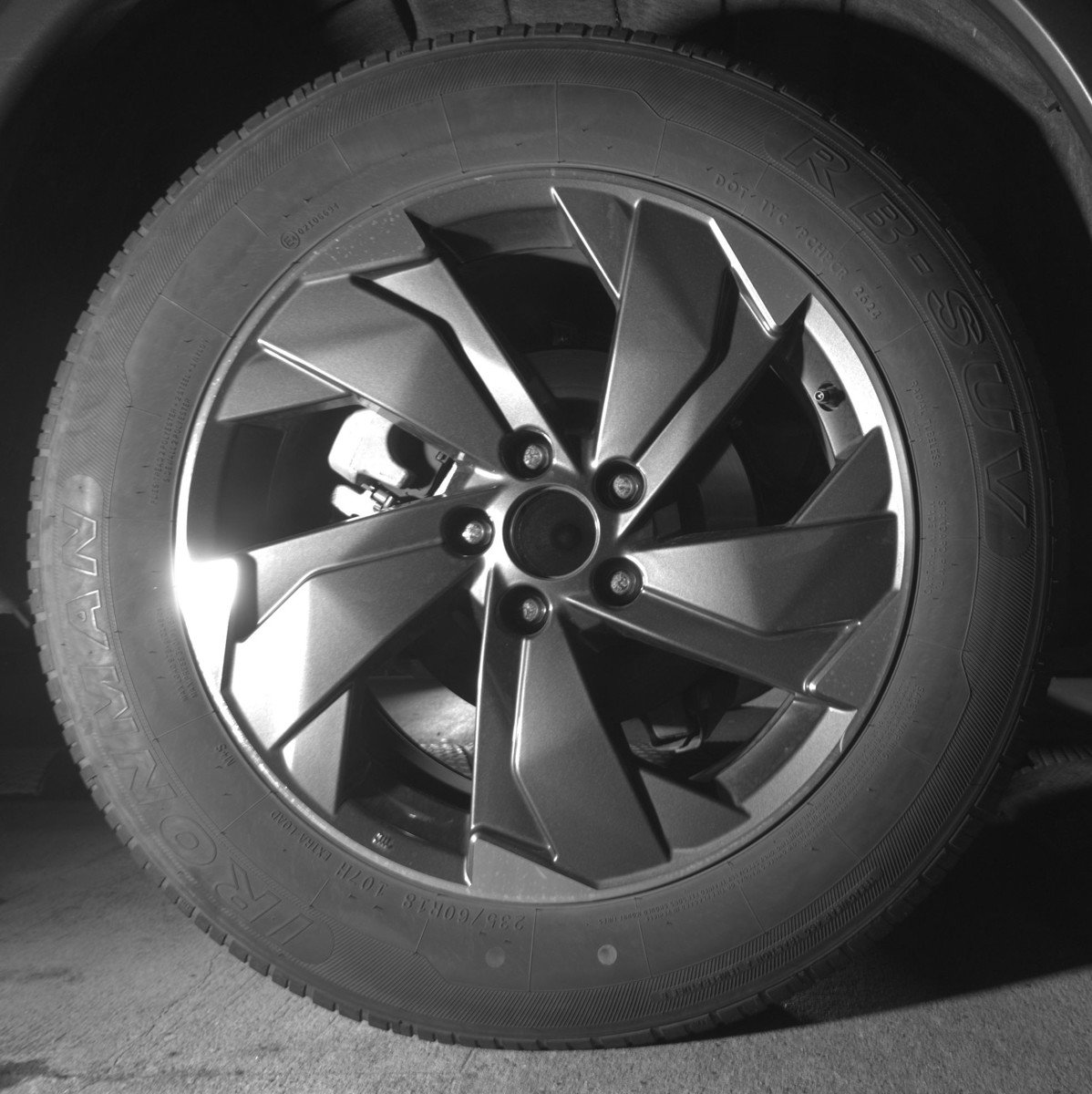 Used 2025 Nissan Rogue SV image 15