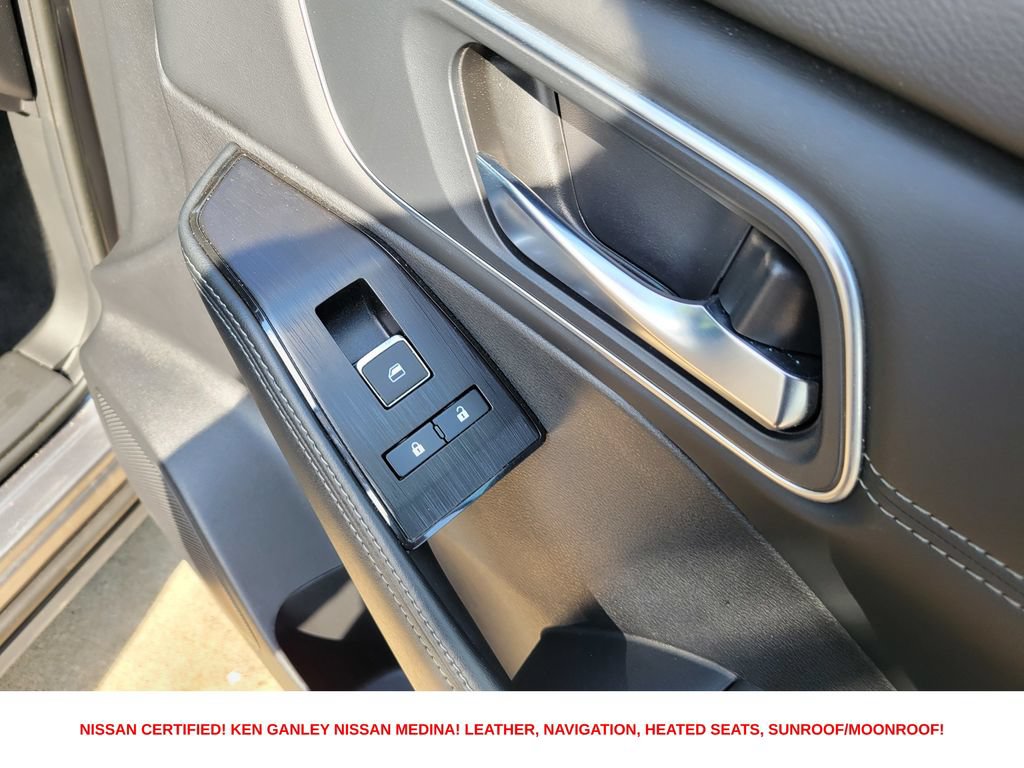 Certified 2026 Nissan Rogue Platinum w/ Platinum Premium Package AWD/4WD image 53