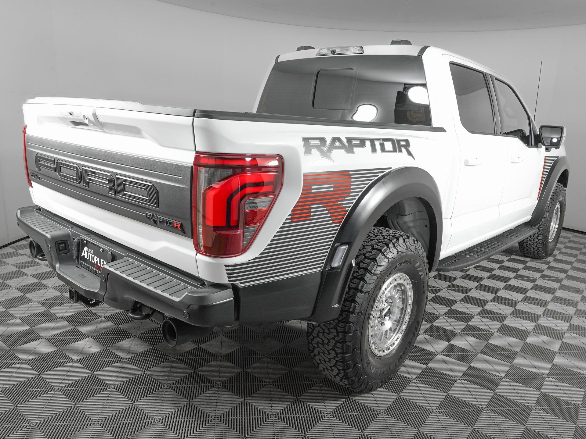 Used 2025 Ford F150 Raptor w/ Equipment Group 803A Raptor R image 5