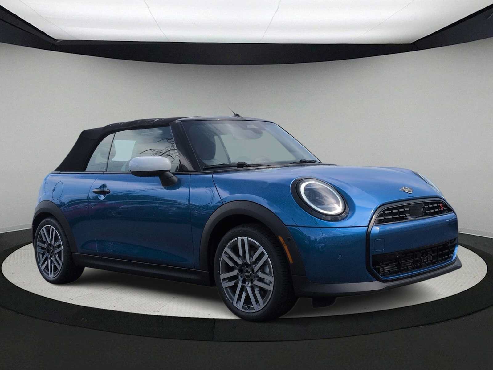 New 2026 MINI Cooper S FWD image 2