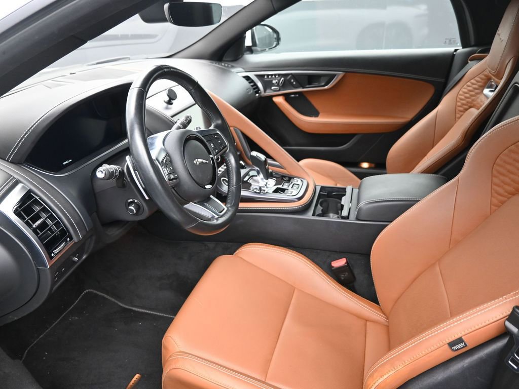 Used 2023 Jaguar F-TYPE Convertible image 10
