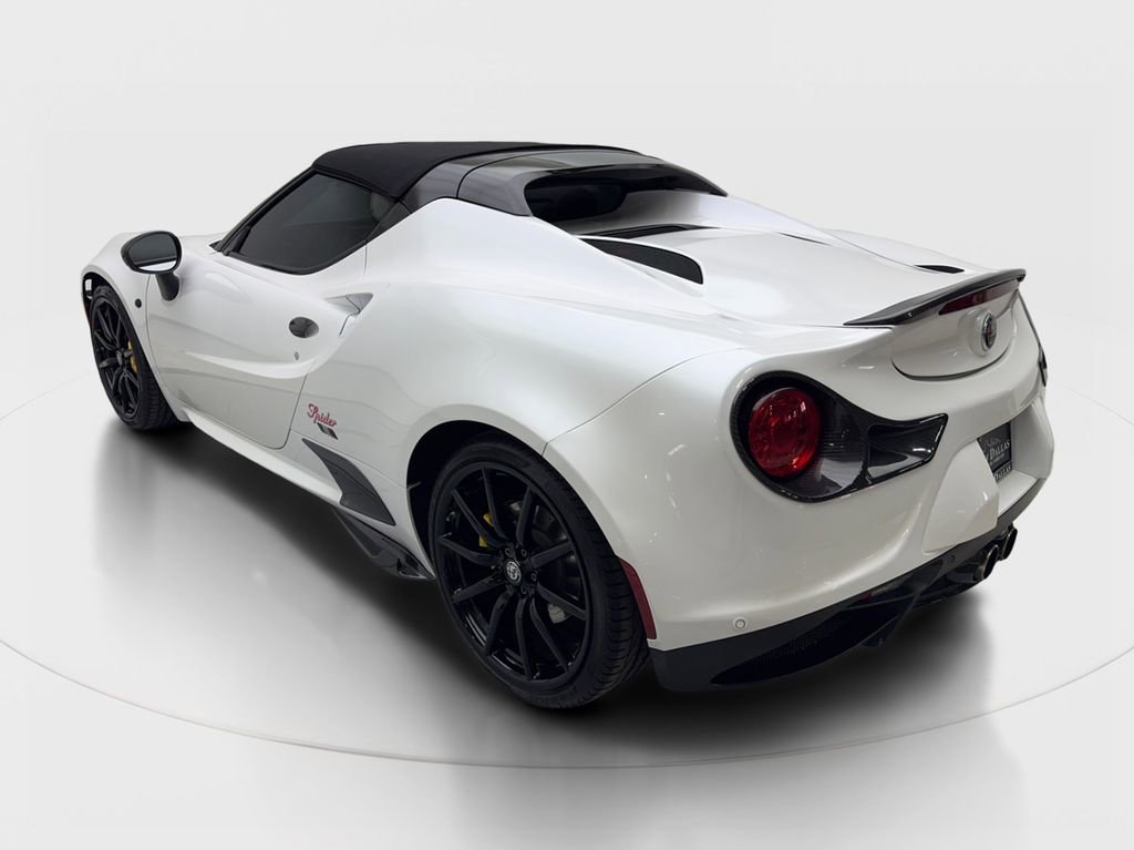 Used 2018 Alfa Romeo 4C Spider RWD image 9