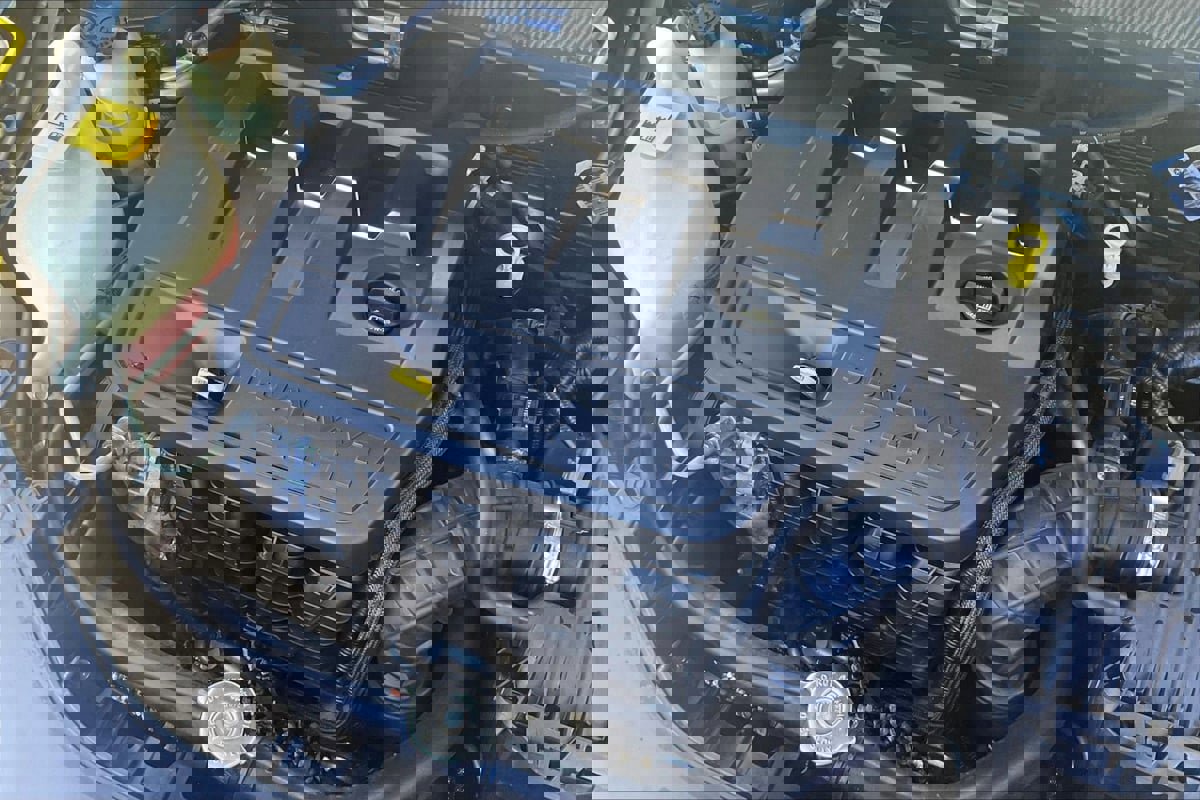 Used 2010 Dodge Avenger Express image 29