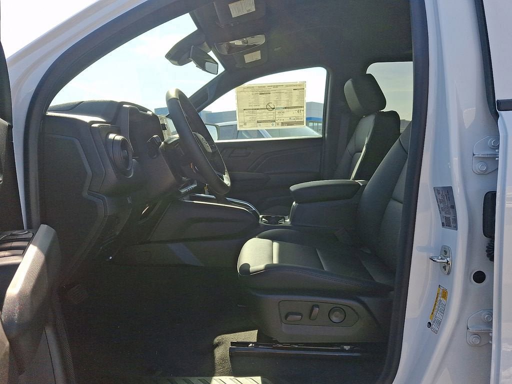 New 2026 Chevrolet Colorado Trail Boss w/ Midnight Edition AWD/4WD image 12