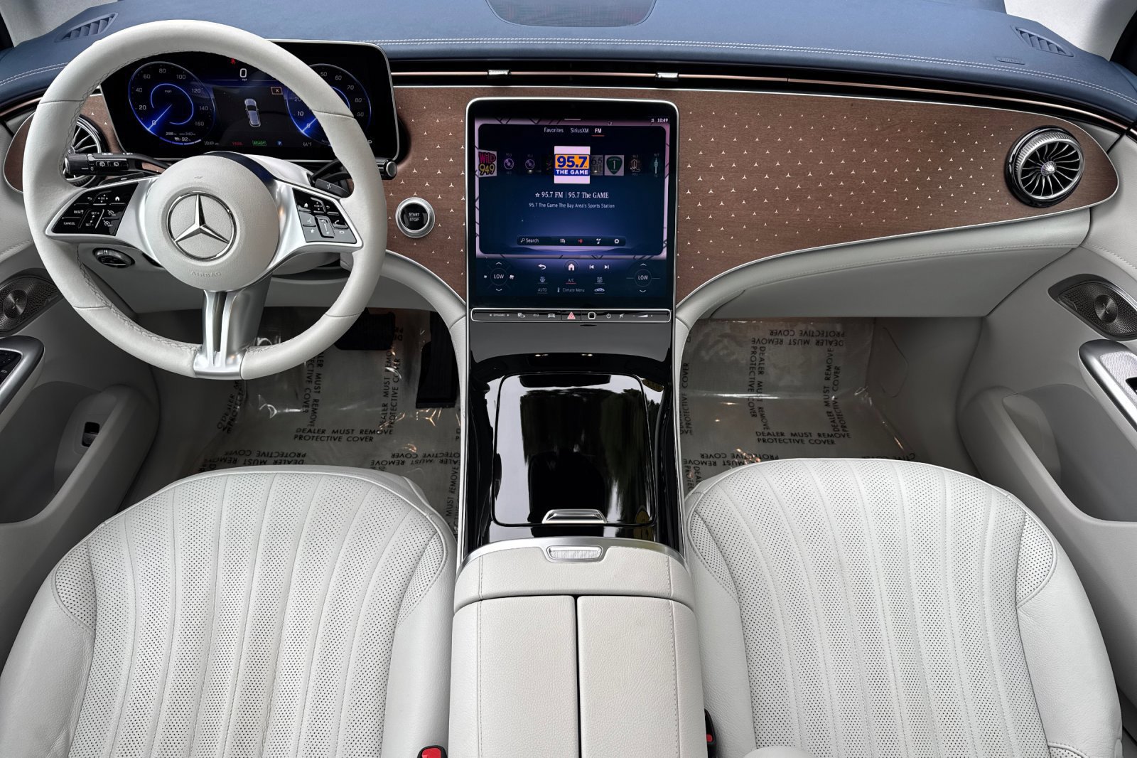 Certified 2023 Mercedes-Benz EQE 500 4MATIC SUV image 17