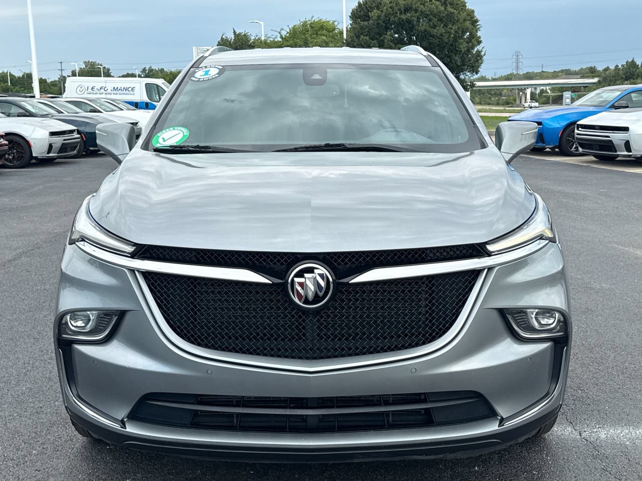 Used 2024 Buick Enclave Essence w/ Sport Touring Edition FWD image 8