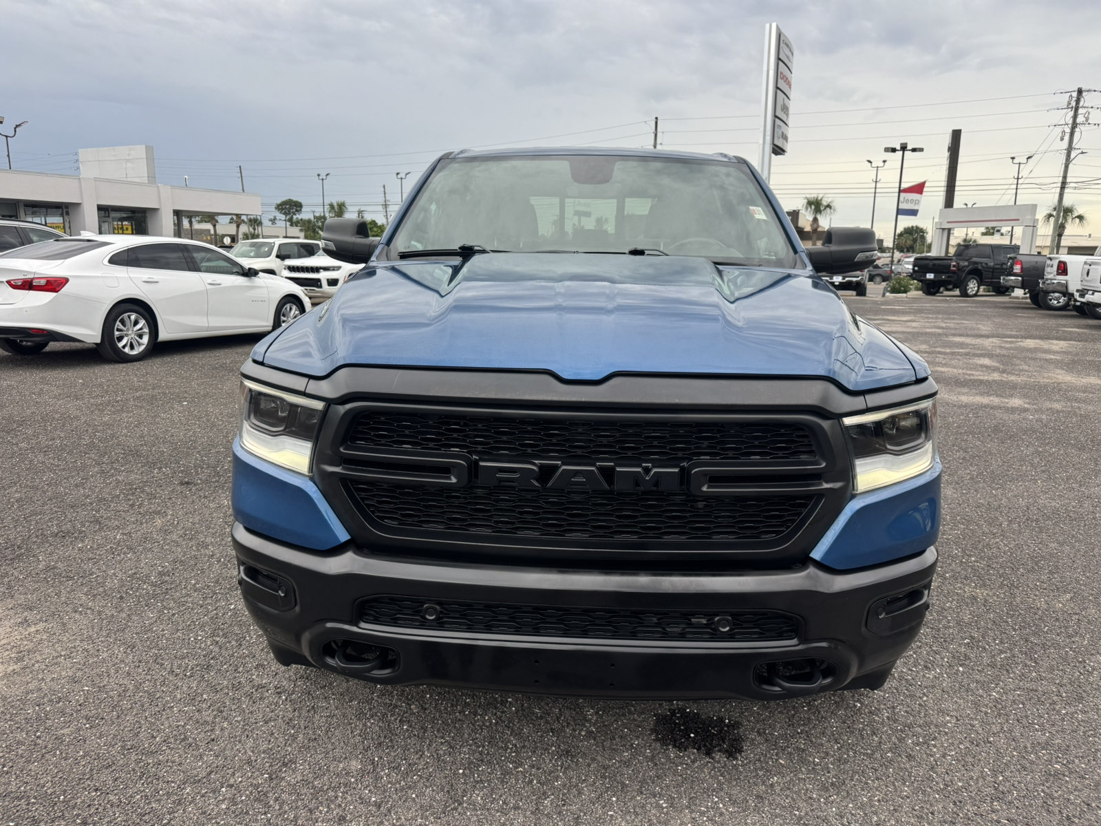 Used 2024 RAM 1500 Big Horn AWD/4WD image 3