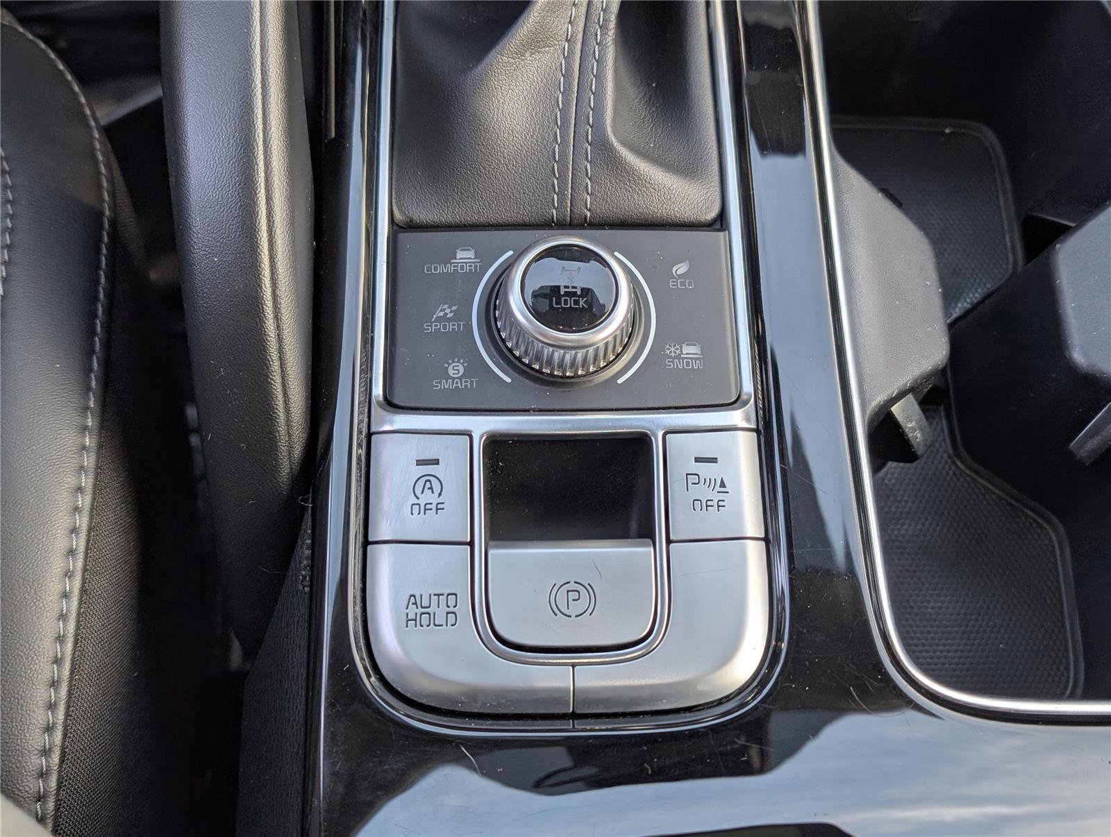 Used 2022 Kia Telluride S image 25