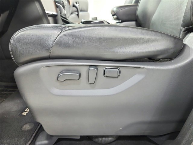 Used 2023 Nissan Armada SL image 20