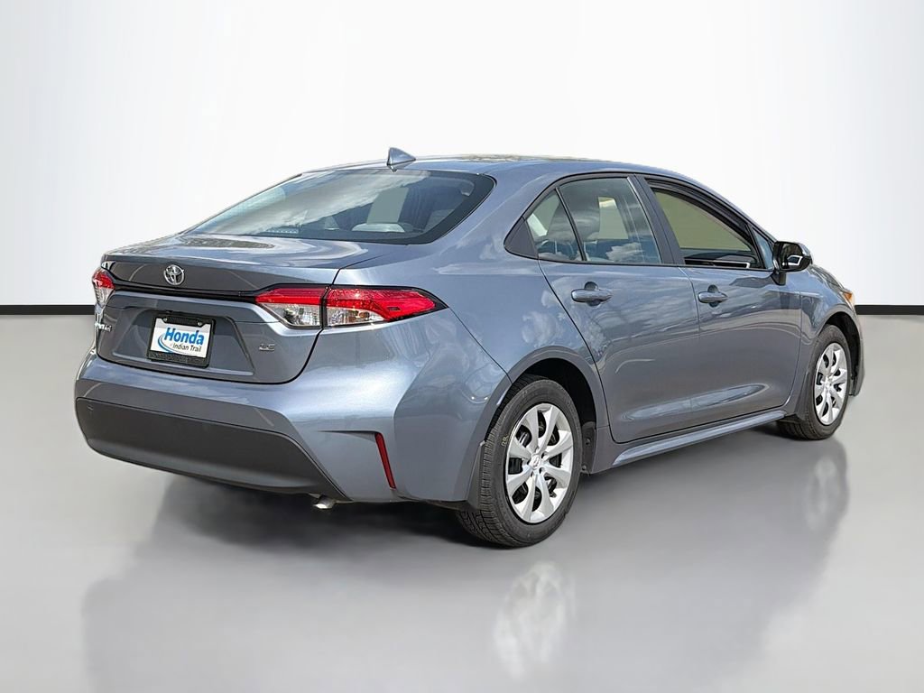 Used 2026 Toyota Corolla LE image 5