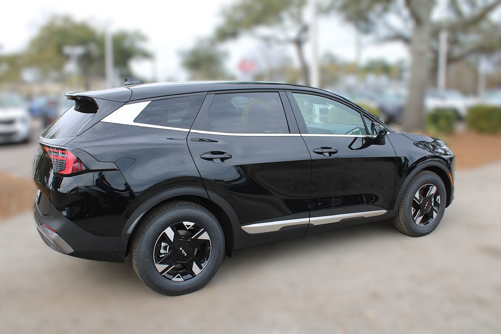 New 2027 Kia Sportage LX FWD image 6