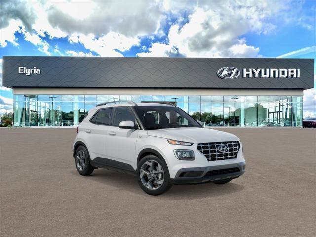 New 2026 Hyundai Venue SEL FWD image 2