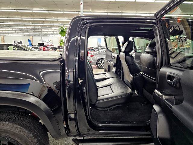Used 2019 Toyota Tacoma TRD Pro image 31