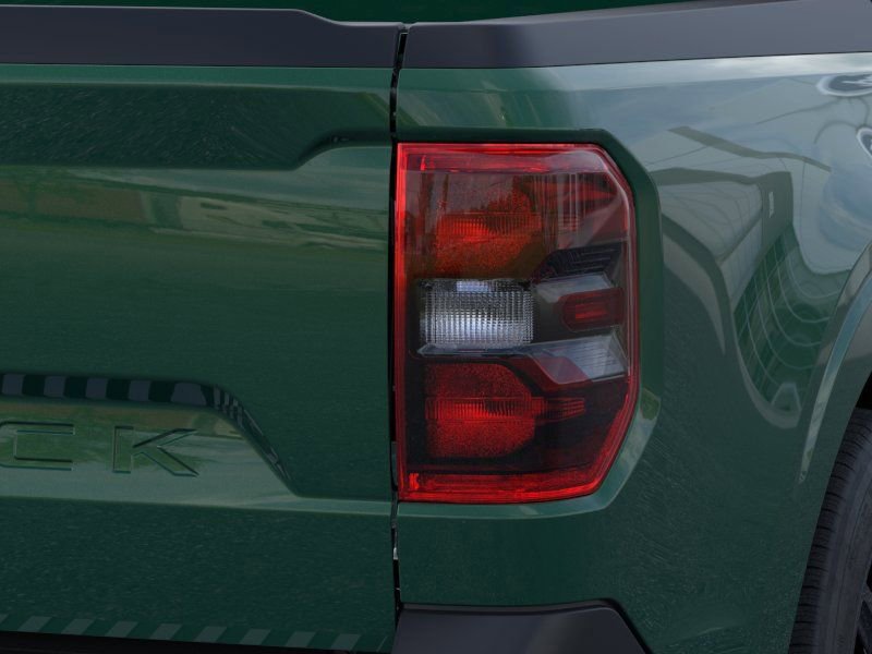 New 2025 Ford Maverick XLT w/ XLT Luxury Package AWD/4WD image 22