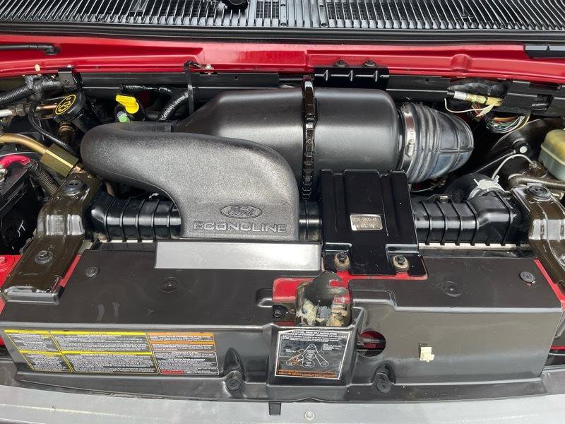 Used 1999 Ford E-150 and Econoline 150 RWD image 54