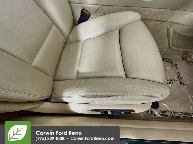 Used 2015 BMW 528i Sedan RWD image 32