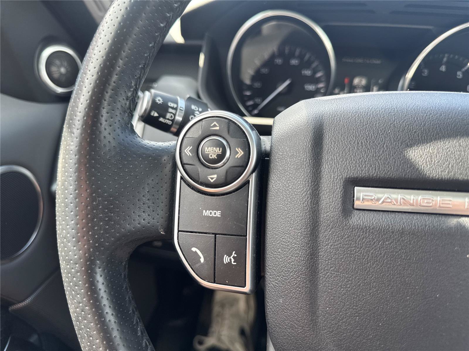 Used 2015 Land Rover Range Rover Sport HSE AWD/4WD image 20