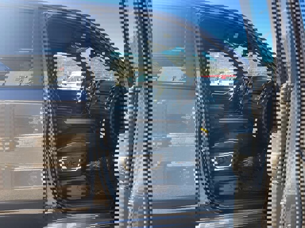 New 2026 RAM 1500 Laramie w/ Night Edition image 22