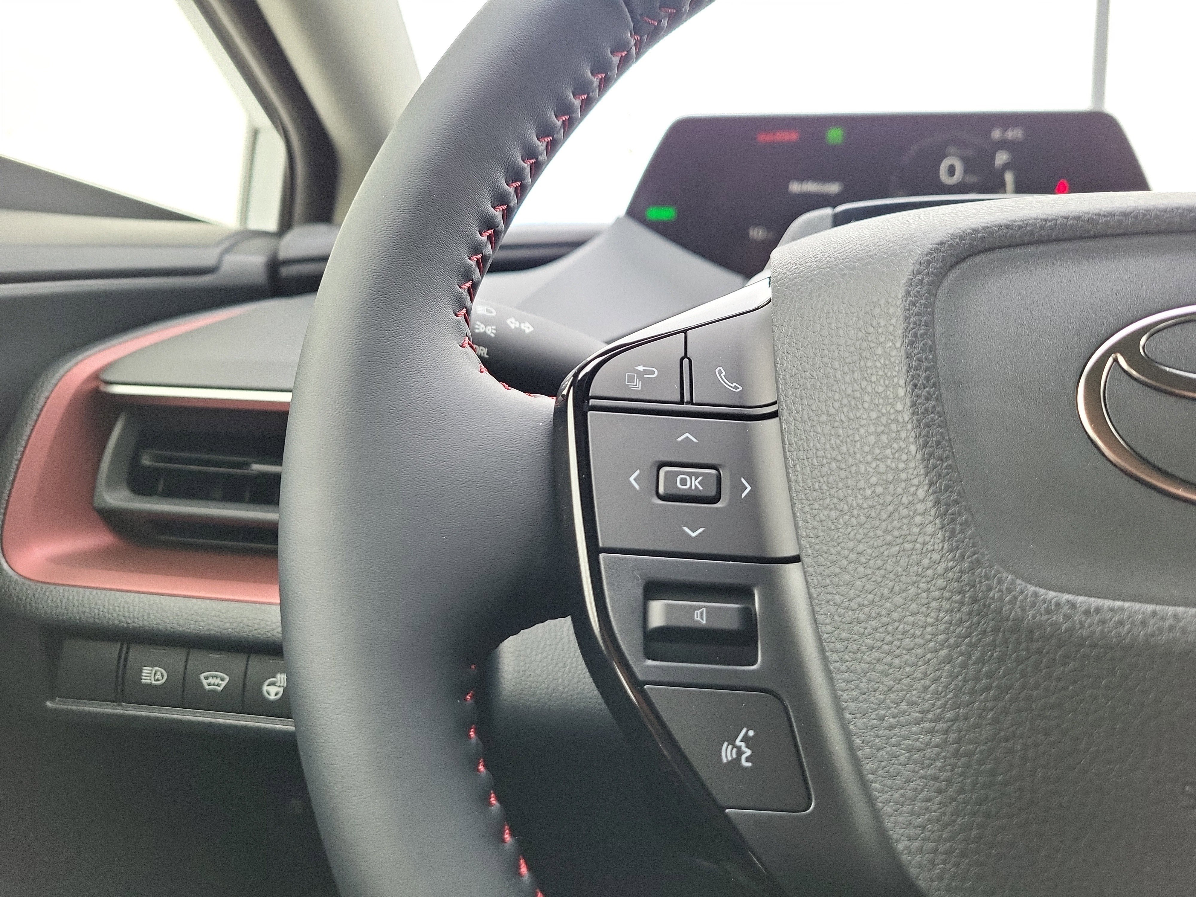 New 2026 Toyota Prius Plug-In Hybrid image 16