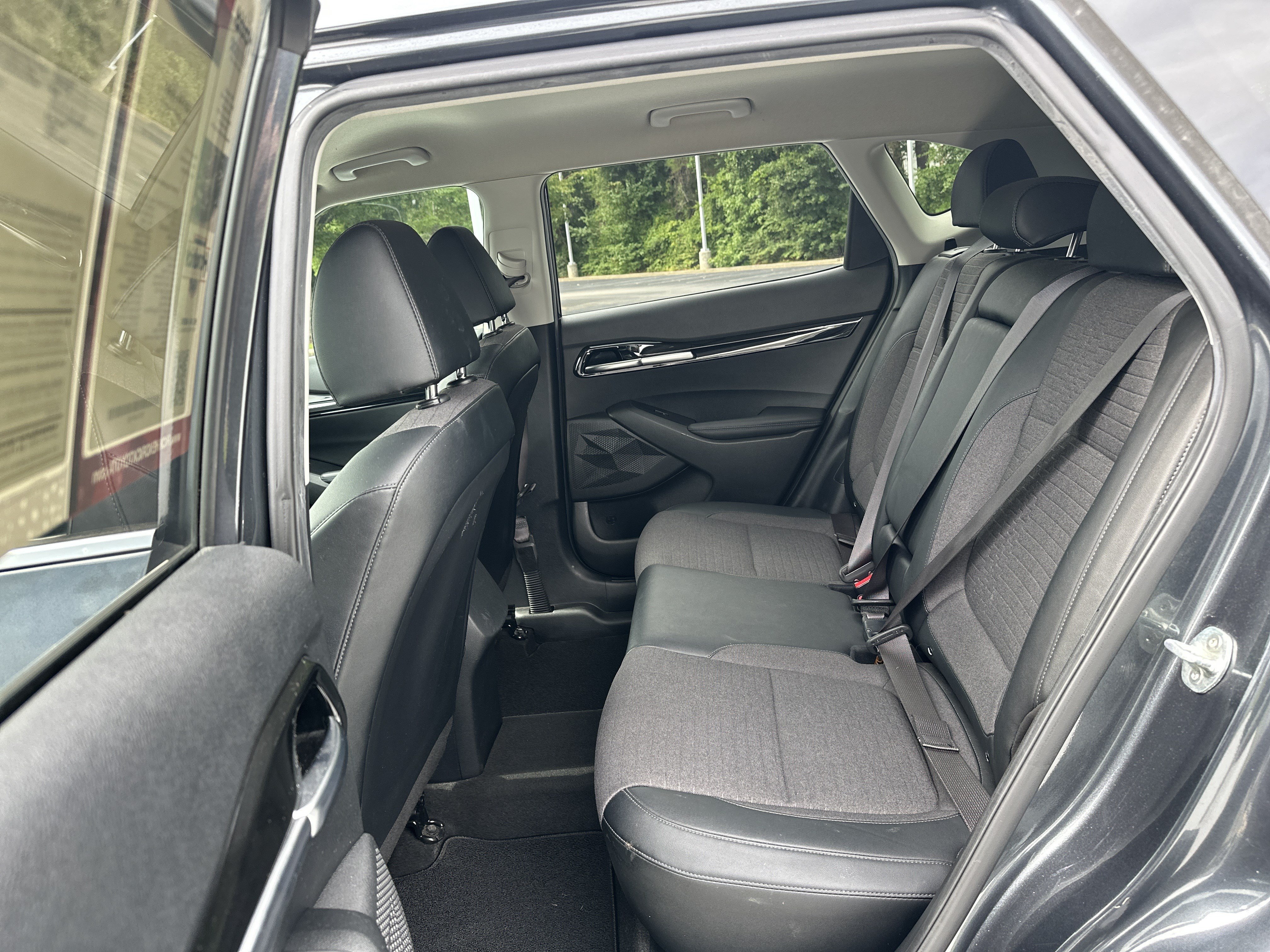 Used 2021 Kia Seltos S FWD image 31