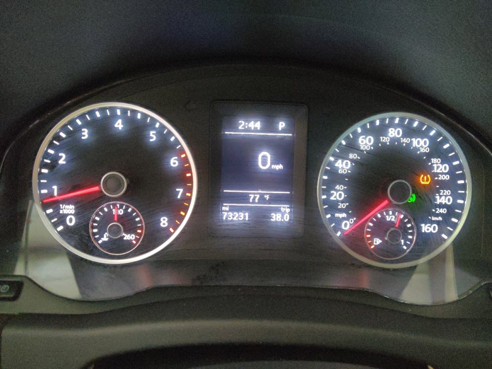 Used 2016 Volkswagen Tiguan SE image 23