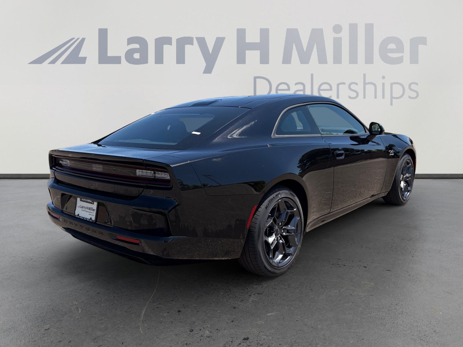 New 2025 Dodge Charger Daytona R/T w/ Quick Order Package 25M R/T AWD/4WD image 6