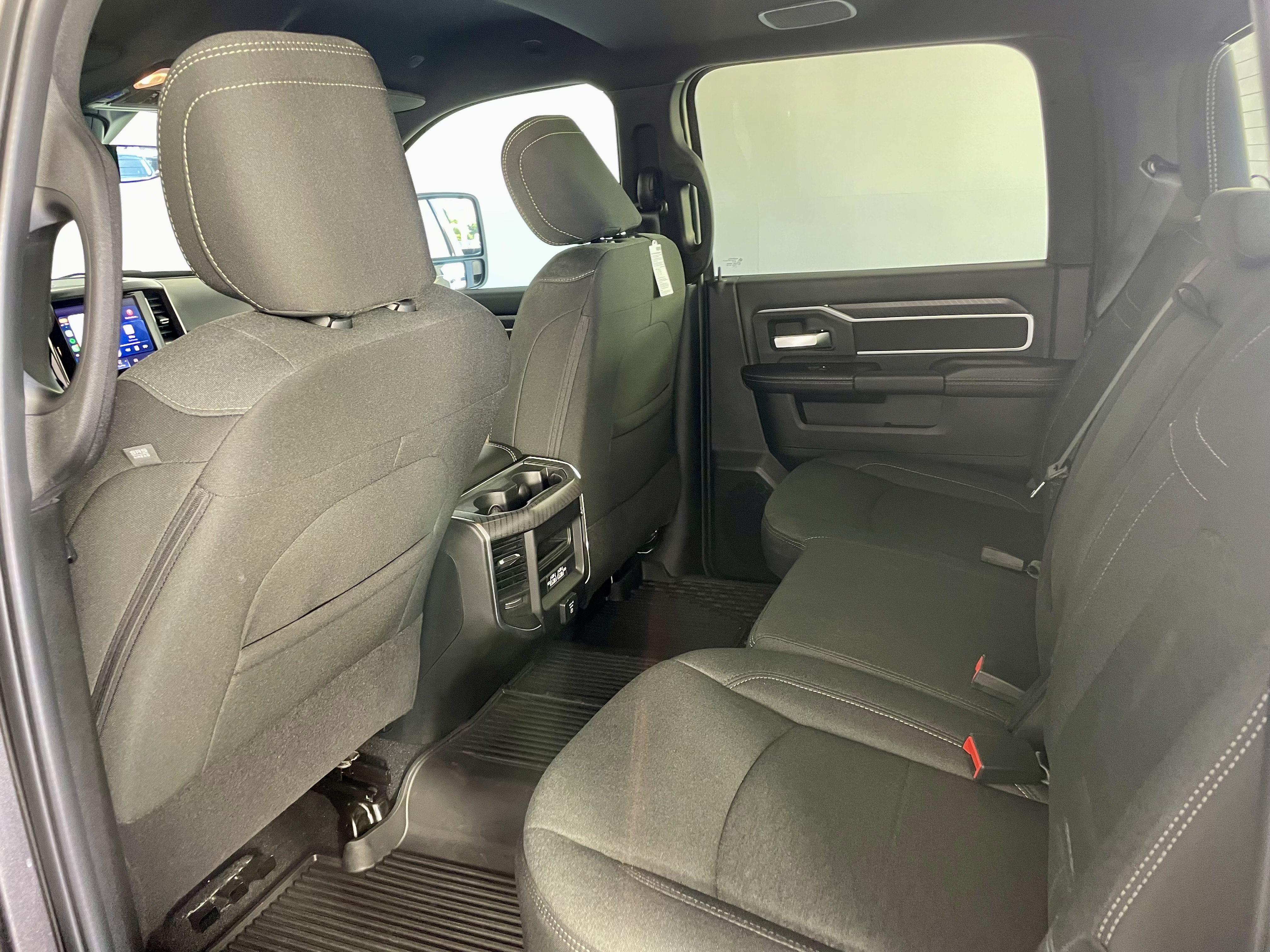 Used 2025 RAM 2500 Big Horn AWD/4WD image 10