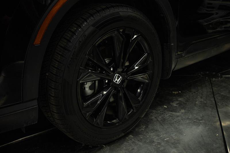 Used 2023 Honda CR-V Sport Touring image 3