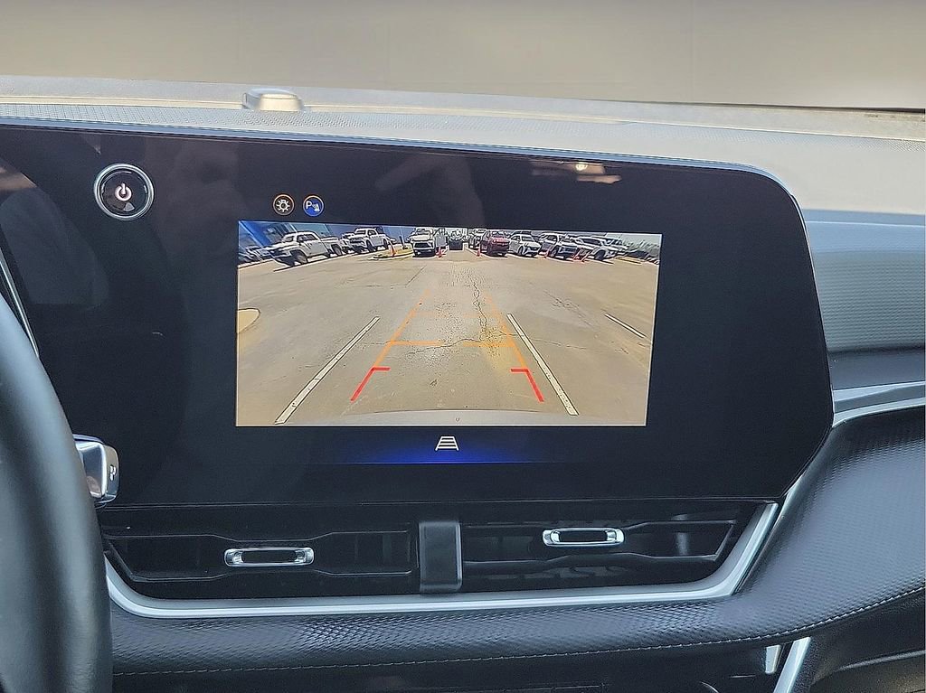 Used 2025 Chevrolet Equinox LT image 16