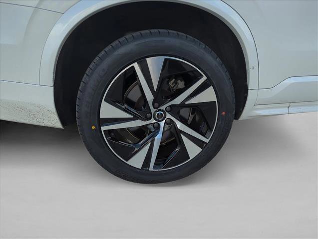 Used 2021 Volvo XC90 T8 R-Design w/ Advanced Package image 30
