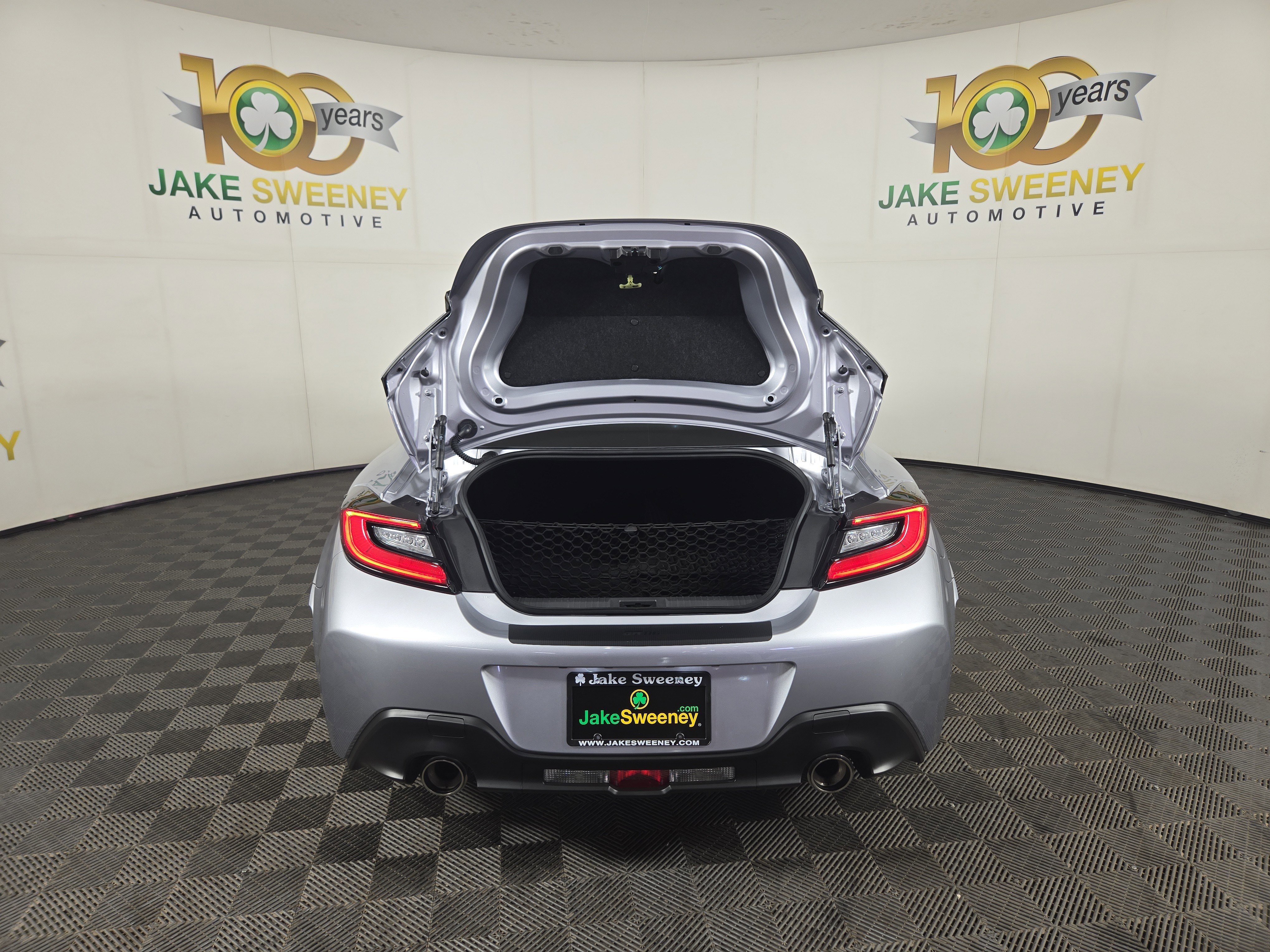 Used 2025 Toyota GR86 Premium w/ ALL Weather Mat Package (TMS) image 30