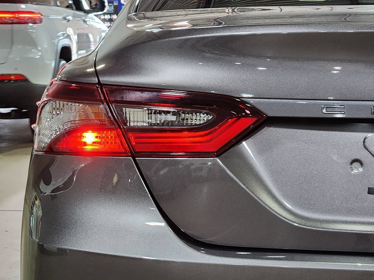 Used 2022 Toyota Camry LE FWD image 20