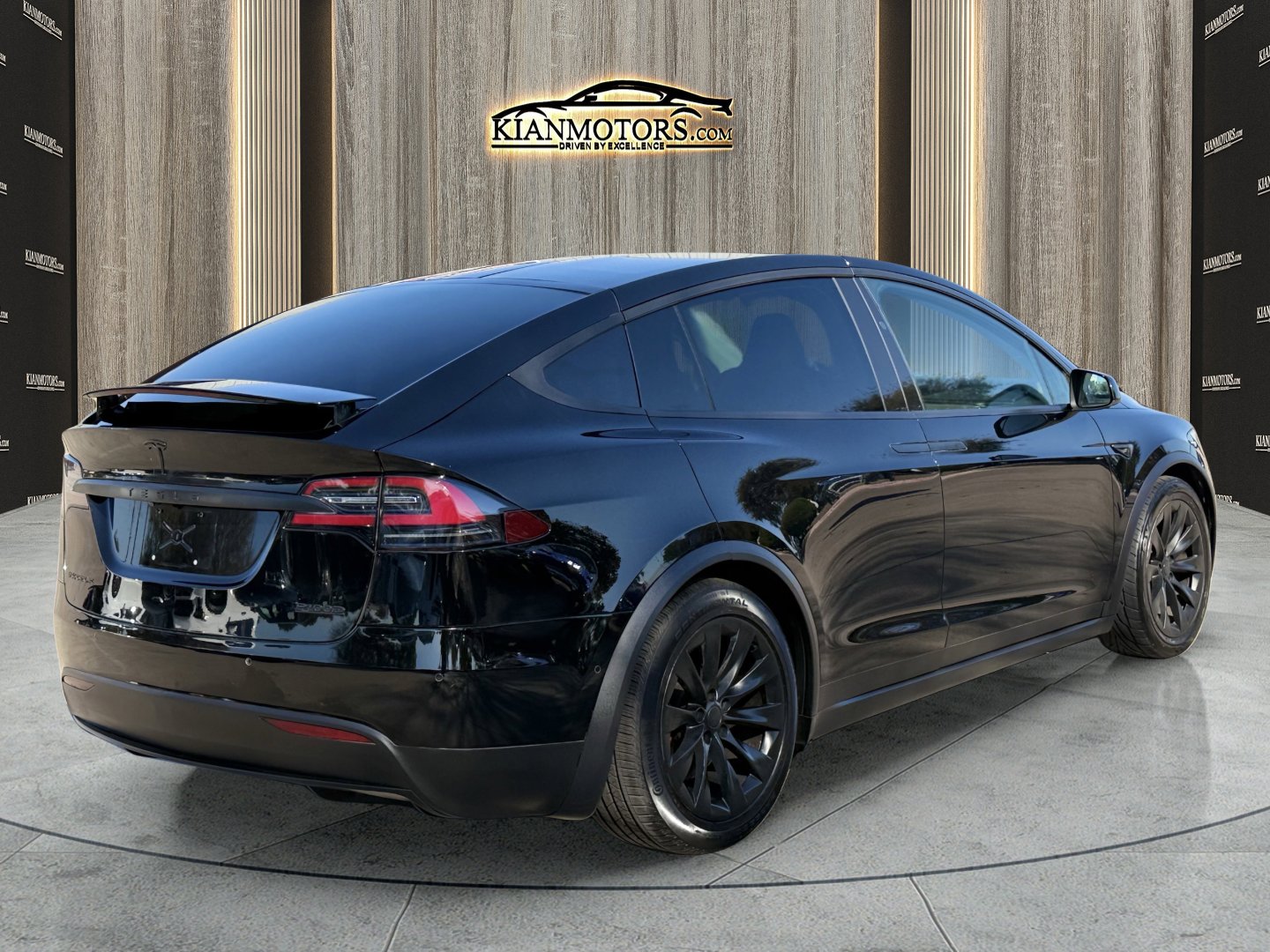 Used 2018 Tesla Model X P100D image 6