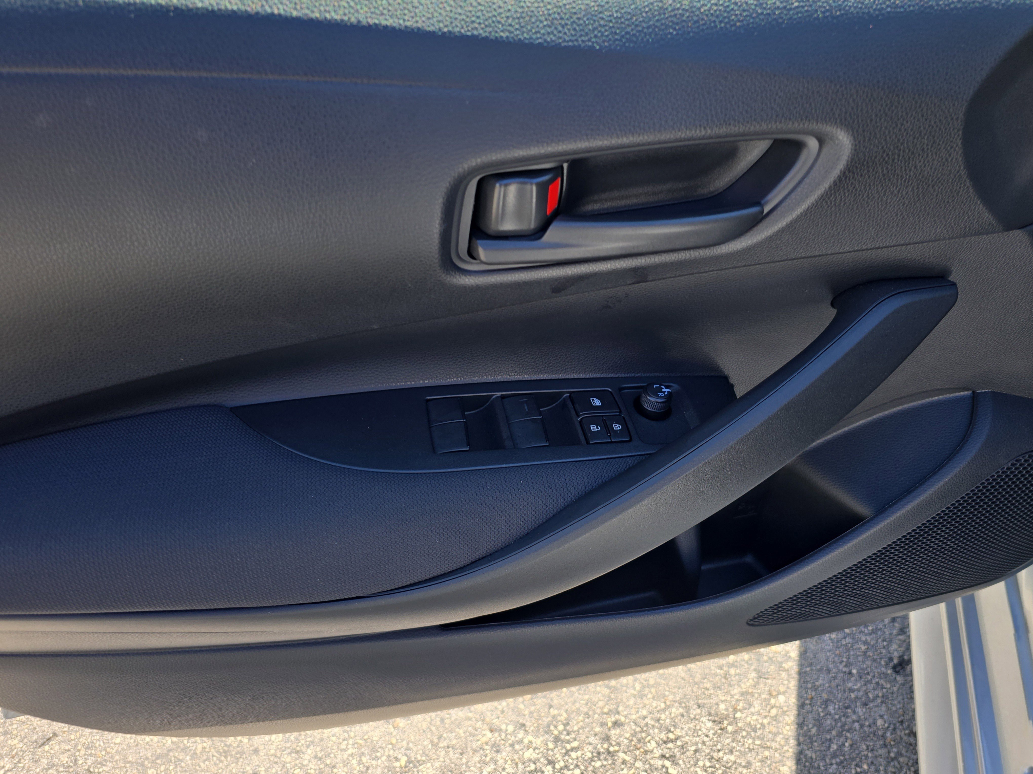 Used 2024 Toyota Corolla LE image 17