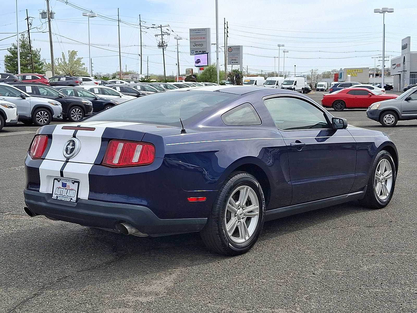 Used 2011 Ford Mustang Coupe w/ Security Pkg image 7