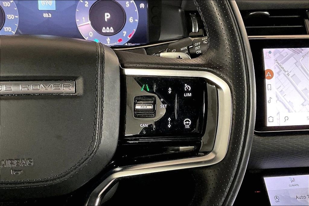 Used 2023 Land Rover Range Rover Evoque HST image 19