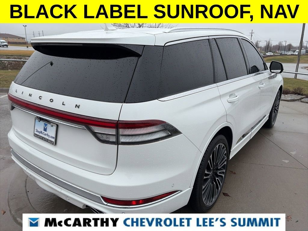 Used 2022 Lincoln Aviator Black Label w/ Dynamic Handling Package image 16
