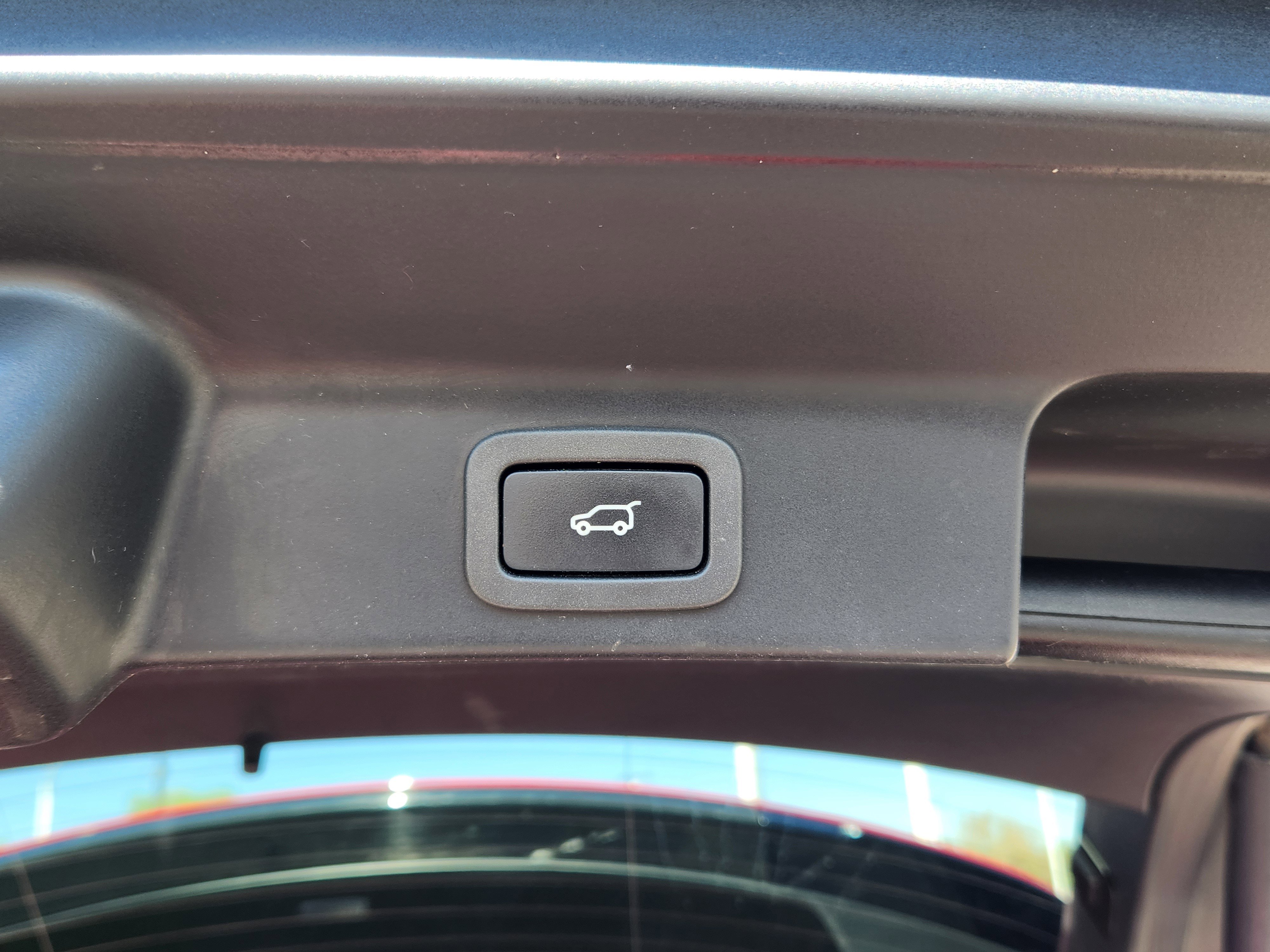 Used 2018 Jaguar F-PACE Prestige AWD/4WD image 28