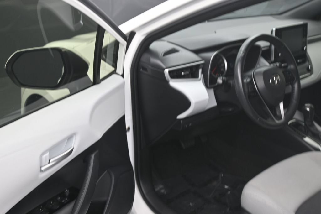 Used 2022 Toyota Corolla SE FWD image 10