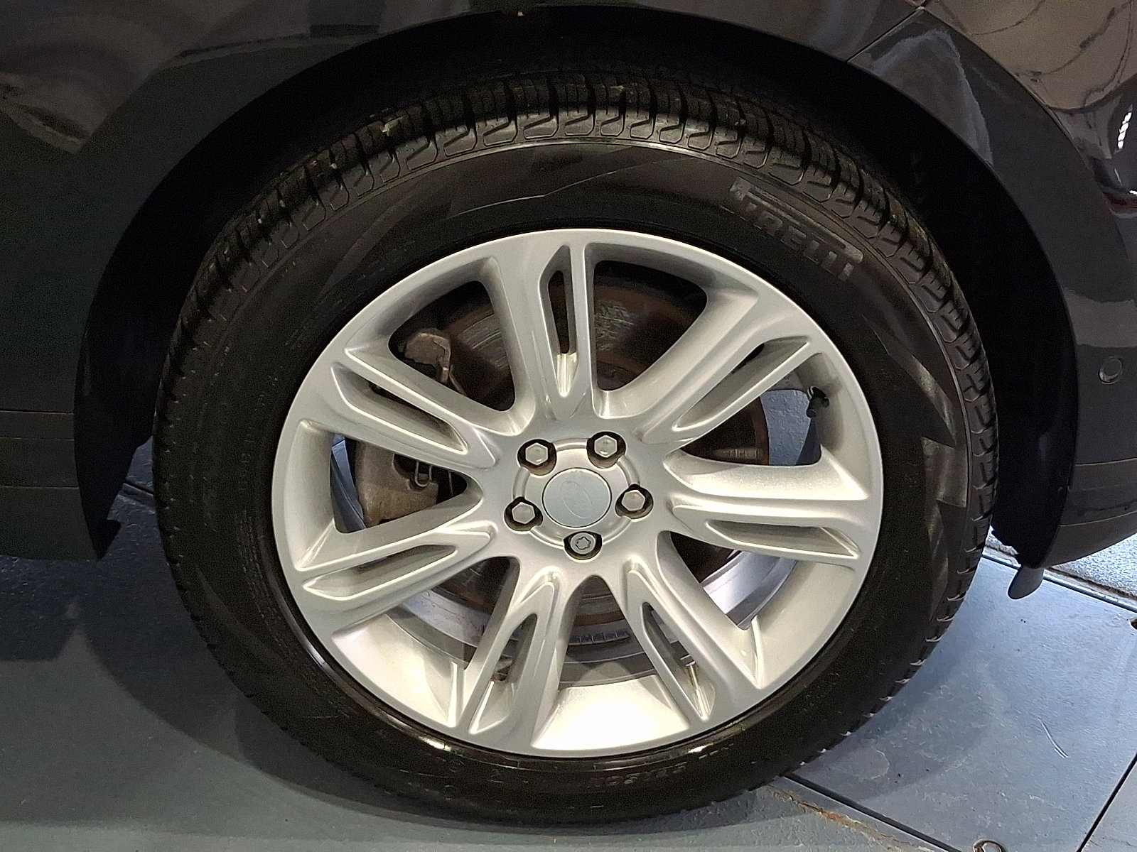 Used 2026 Land Rover Range Rover Velar S image 7