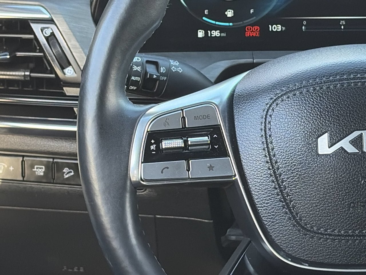 Certified 2024 Kia Telluride SX X-Line AWD/4WD image 22