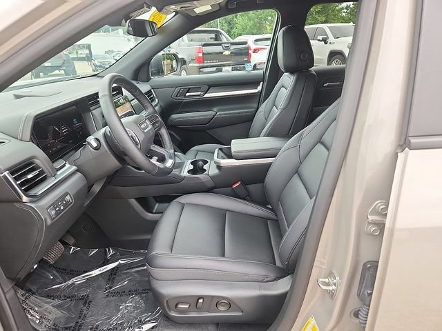Used 2026 GMC Terrain Elevation w/ Elevation Premium Package AWD/4WD image 13
