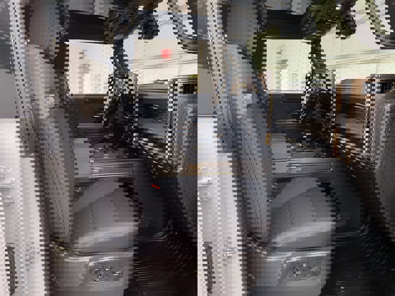 Used 2024 GMC Hummer EV 2X image 18