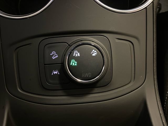 Used 2024 GMC Terrain SLE image 22