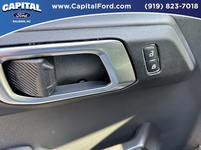 Certified 2025 Ford Bronco Badlands AWD/4WD image 21